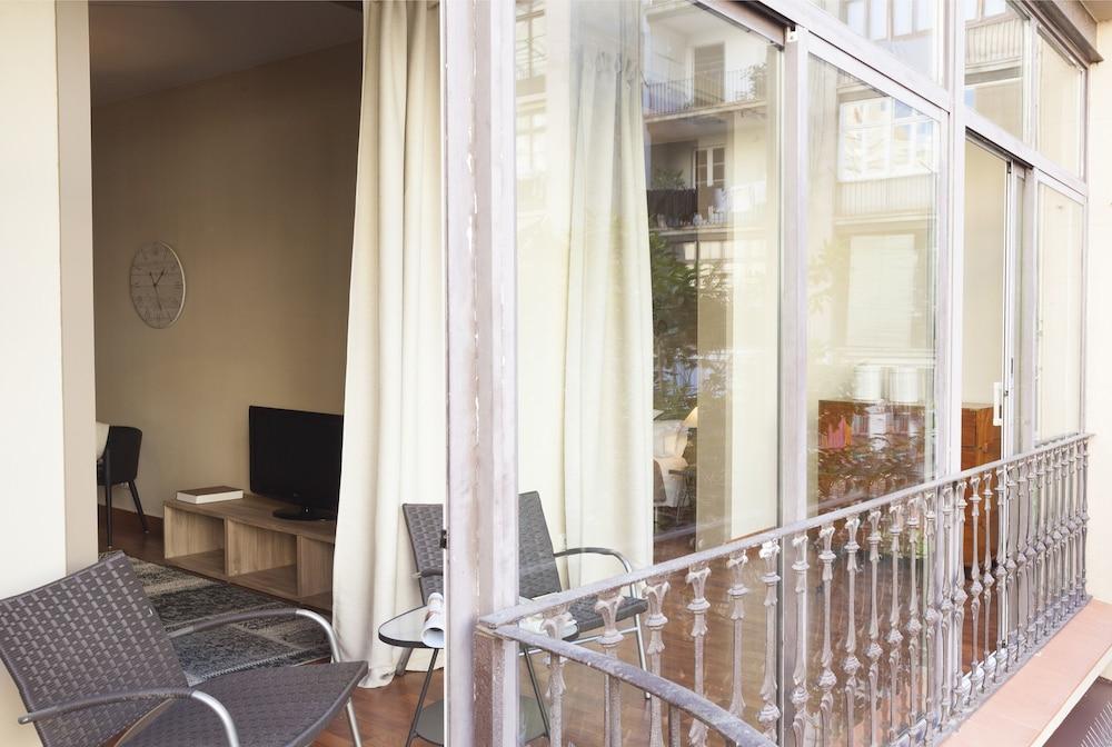 Appartamento Easy Sleep Gaudi Terrace Barcellona